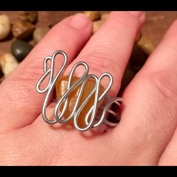 Ring - Picture 2 of 3